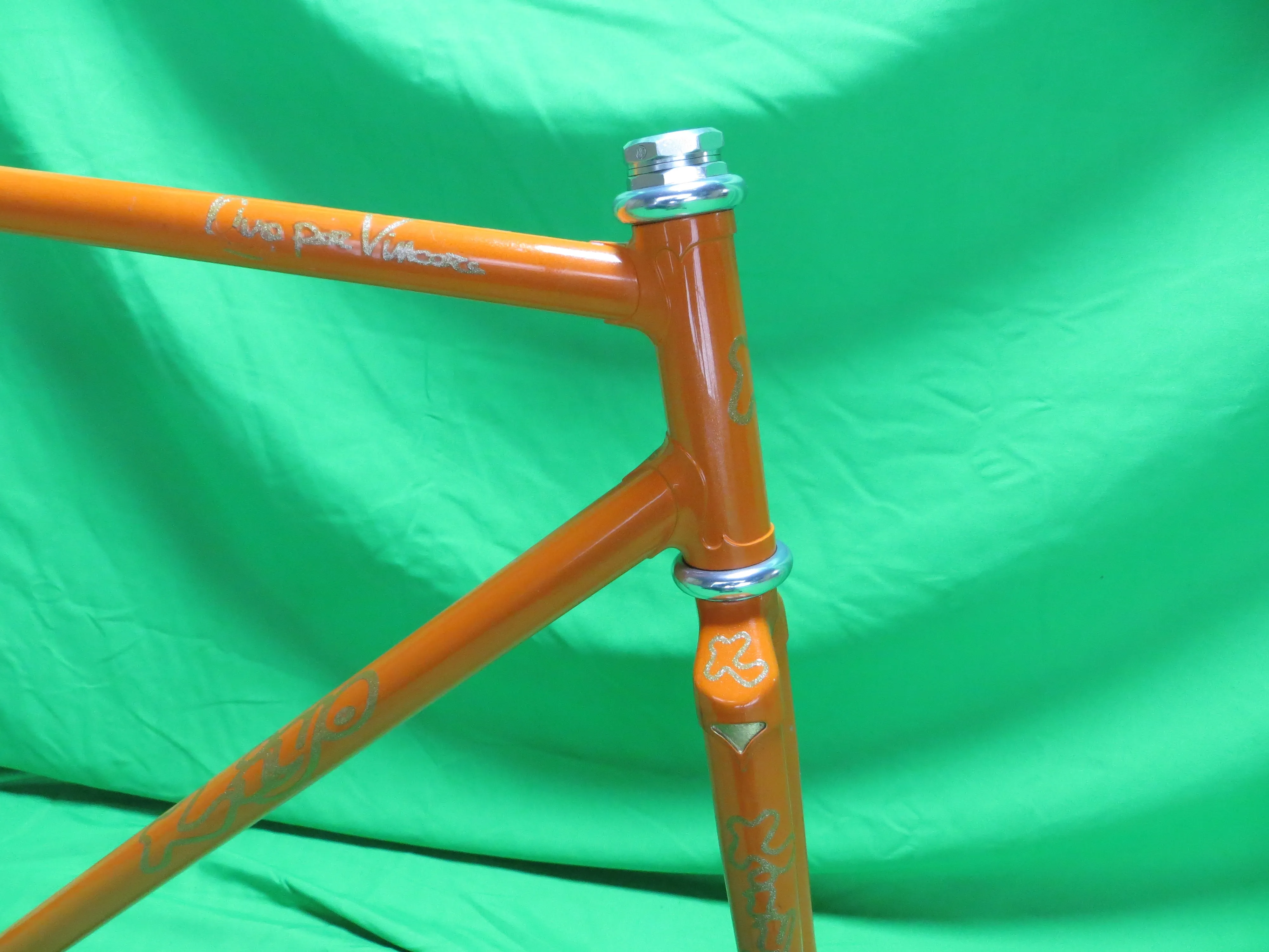 KIYO // Orange with fine gold flake // 52cm