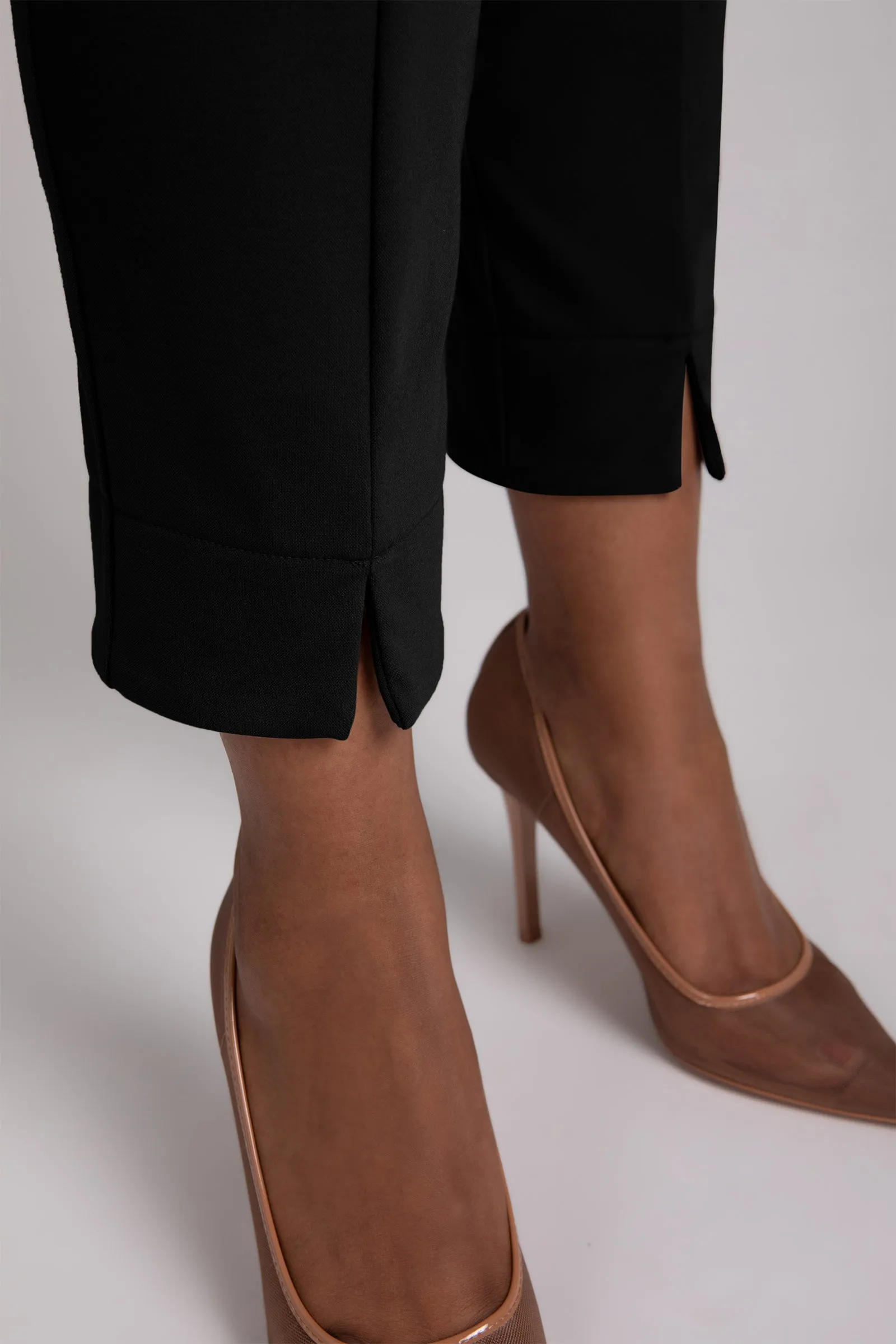 Ponte Hepburn Ankle Pant | Black